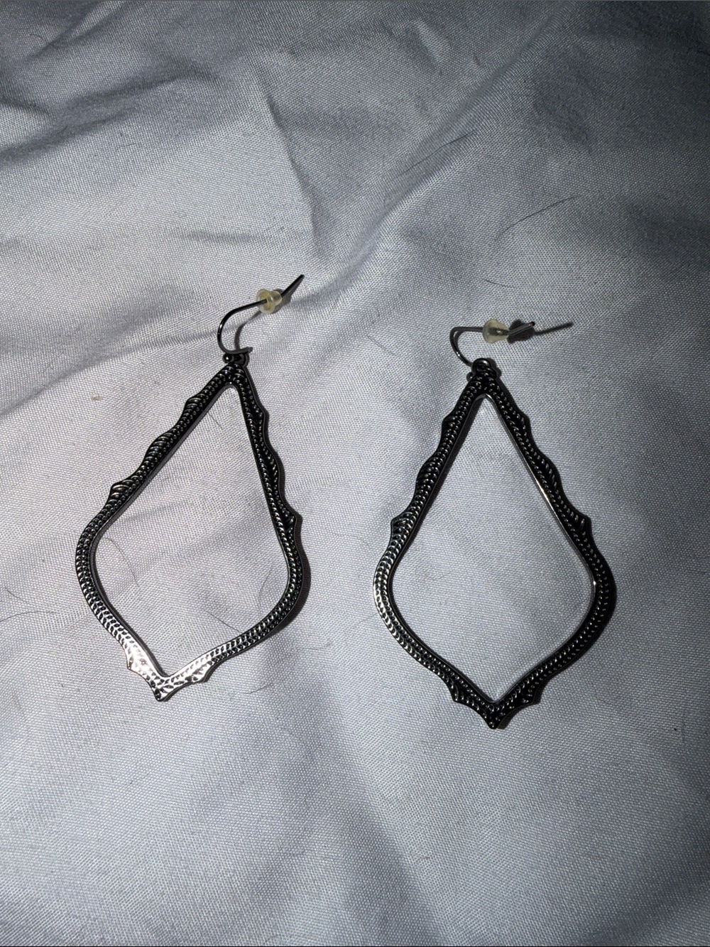 Kendra Scott Black Filigree Teardrop Earrings